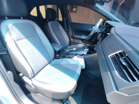VOLKSWAGEN Nivus 1.0 4P FLEX 200 TSI HIGHLINE TURBO AUTOM�TICO, Foto 9