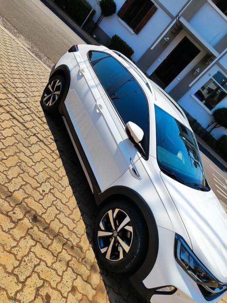 VOLKSWAGEN Nivus 1.0 4P FLEX 200 TSI HIGHLINE TURBO AUTOM�TICO, Foto 2