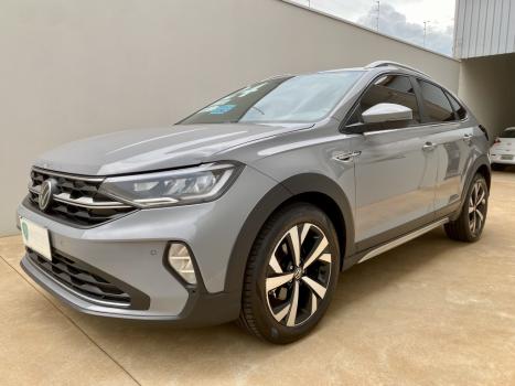 VOLKSWAGEN Nivus 1.0 4P FLEX 200 TSI HIGHLINE TURBO AUTOM�TICO, Foto 4