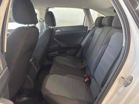 VOLKSWAGEN Nivus 1.0 4P FLEX 200 TSI COMFORTLINE TURBO AUTOM�TICO, Foto 8