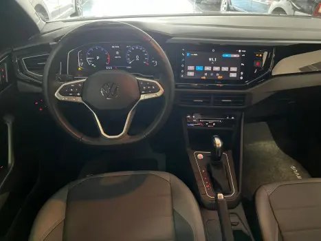 VOLKSWAGEN Nivus 1.0 4P FLEX 200 TSI HIGHLINE TURBO AUTOM�TICO, Foto 8