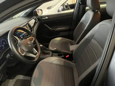 VOLKSWAGEN Nivus 1.0 4P FLEX 200 TSI HIGHLINE TURBO AUTOM�TICO, Foto 9