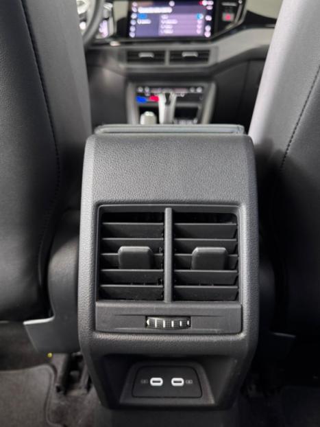 VOLKSWAGEN Nivus 1.0 4P FLEX 200 TSI HIGHLINE TURBO AUTOM�TICO, Foto 16