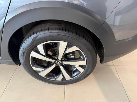 VOLKSWAGEN Nivus 1.0 4P FLEX 200 TSI HIGHLINE TURBO AUTOM�TICO, Foto 9