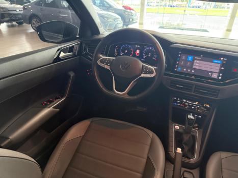 VOLKSWAGEN Nivus 1.0 4P FLEX 200 TSI HIGHLINE TURBO AUTOM�TICO, Foto 13