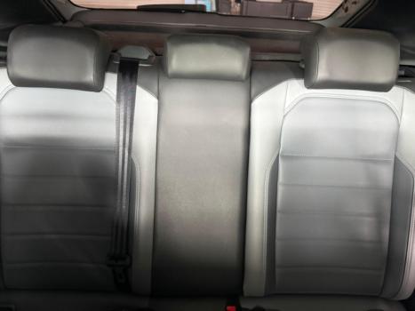 VOLKSWAGEN Nivus 1.0 4P FLEX 200 TSI HIGHLINE TURBO AUTOM�TICO, Foto 19