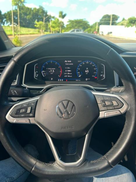 VOLKSWAGEN Nivus 1.0 4P FLEX 200 TSI HIGHLINE TURBO AUTOM�TICO, Foto 2