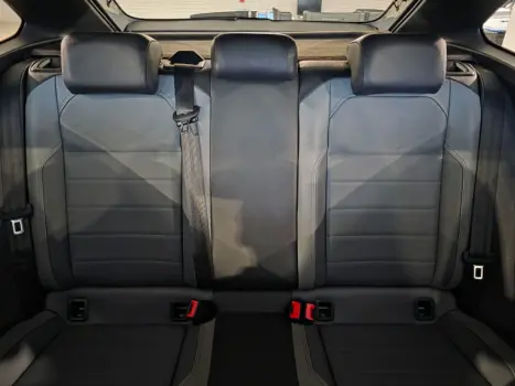 VOLKSWAGEN Nivus 1.0 4P FLEX 200 TSI HIGHLINE TURBO AUTOM�TICO, Foto 18