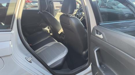 VOLKSWAGEN Nivus 1.0 4P FLEX 200 TSI HIGHLINE TURBO AUTOM�TICO, Foto 6