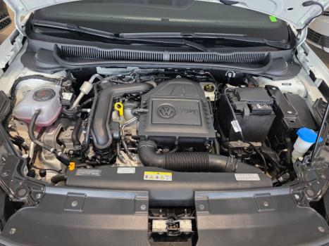 VOLKSWAGEN Nivus 1.0 4P FLEX 200 TSI HIGHLINE TURBO AUTOM�TICO, Foto 9