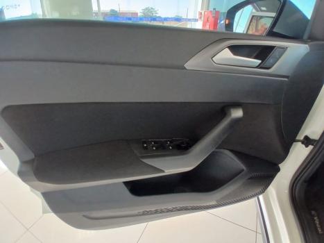 VOLKSWAGEN Nivus 1.0 4P FLEX 200 TSI COMFORTLINE TURBO AUTOM�TICO, Foto 7