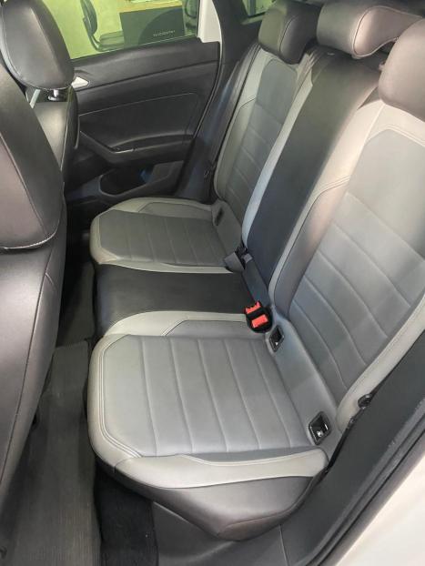 VOLKSWAGEN Nivus 1.0 4P FLEX 200 TSI HIGHLINE TURBO AUTOM�TICO, Foto 14