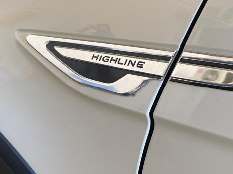 VOLKSWAGEN Nivus 1.0 4P FLEX 200 TSI HIGHLINE TURBO AUTOM�TICO, Foto 13