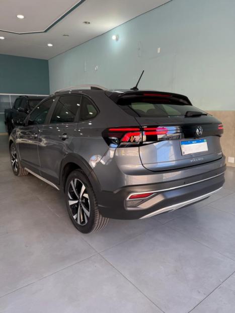 VOLKSWAGEN Nivus 1.0 4P FLEX 200 TSI HIGHLINE TURBO AUTOM�TICO, Foto 8