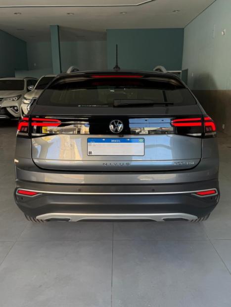 VOLKSWAGEN Nivus 1.0 4P FLEX 200 TSI HIGHLINE TURBO AUTOM�TICO, Foto 9