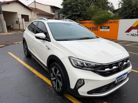 VOLKSWAGEN Nivus 1.0 4P FLEX 200 TSI HIGHLINE TURBO AUTOM�TICO, Foto 2
