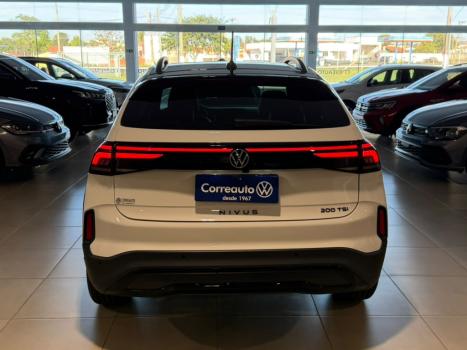VOLKSWAGEN Nivus 1.0 4P FLEX 200 TSI HIGHLINE TURBO AUTOMÁTICO, Foto 4