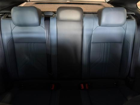 VOLKSWAGEN Nivus 1.0 4P FLEX 200 TSI HIGHLINE TURBO AUTOMÁTICO, Foto 26