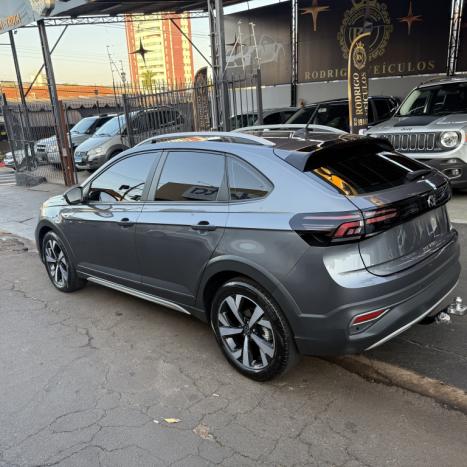 VOLKSWAGEN Nivus 1.0 4P FLEX 200 TSI HIGHLINE TURBO AUTOM�TICO, Foto 4