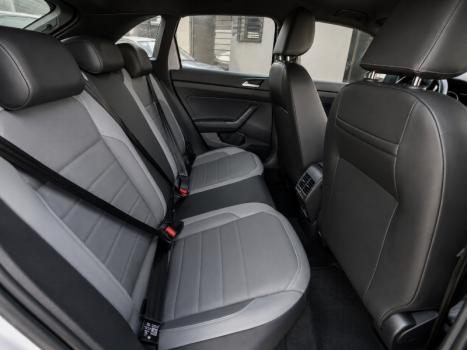 VOLKSWAGEN Nivus 1.0 4P FLEX 200 TSI HIGHLINE TURBO AUTOM�TICO, Foto 7
