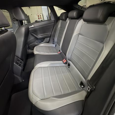 VOLKSWAGEN Nivus 1.0 4P FLEX 200 TSI HIGHLINE TURBO AUTOM�TICO, Foto 10
