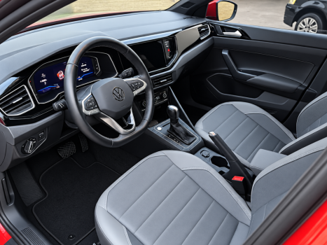 VOLKSWAGEN Nivus 1.0 4P FLEX 200 TSI HIGHLINE TURBO AUTOMÁTICO, Foto 6