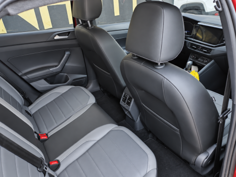 VOLKSWAGEN Nivus 1.0 4P FLEX 200 TSI HIGHLINE TURBO AUTOMÁTICO, Foto 10