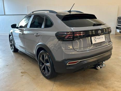 VOLKSWAGEN Nivus 1.0 4P FLEX 200 TSI HIGHLINE TURBO AUTOMÁTICO, Foto 3