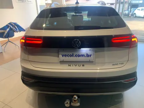 VOLKSWAGEN Nivus 1.0 4P FLEX 200 TSI HIGHLINE TURBO AUTOMÁTICO, Foto 10