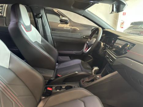 VOLKSWAGEN Nivus 1.4 250 TSI TOTAL FLEX GTS AUTOM�TICO, Foto 17