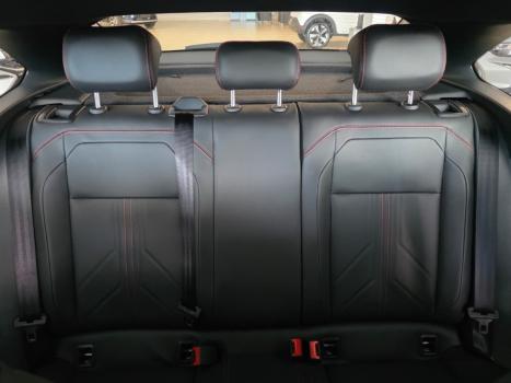 VOLKSWAGEN Nivus 1.4 250 TSI TOTAL FLEX GTS AUTOM�TICO, Foto 11