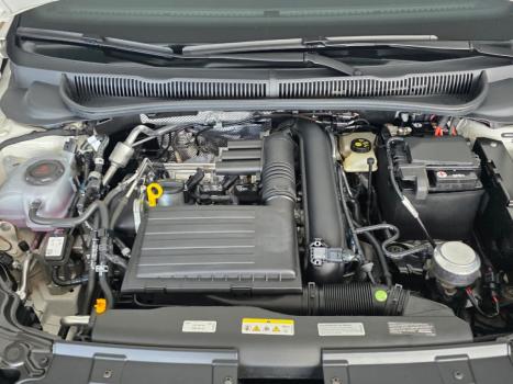 VOLKSWAGEN Nivus 1.4 250 TSI TOTAL FLEX GTS AUTOM�TICO, Foto 15