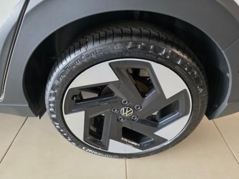 VOLKSWAGEN Nivus 1.4 250 TSI TOTAL FLEX GTS AUTOM�TICO, Foto 20