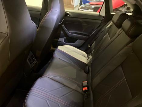 VOLKSWAGEN Nivus 1.4 250 TSI TOTAL FLEX GTS AUTOM�TICO, Foto 6