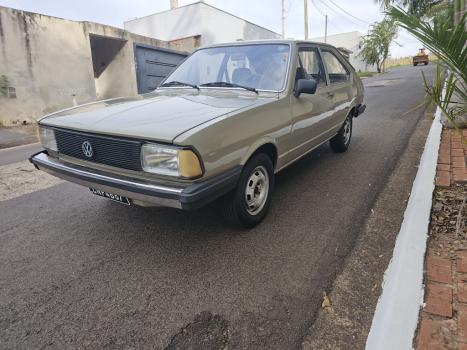 VOLKSWAGEN Passat 1.6 LS, Foto 5