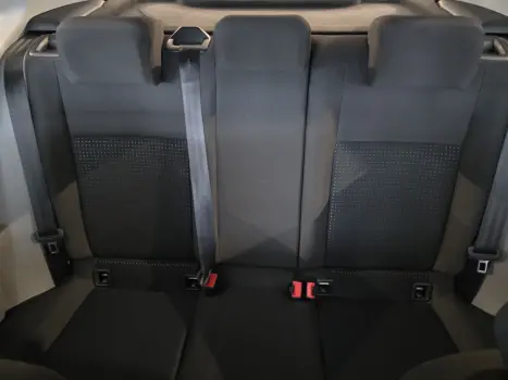 VOLKSWAGEN Polo Hatch 1.0 12V 4P 200 TSI  COMFORTLINE AUTOMTICO, Foto 17