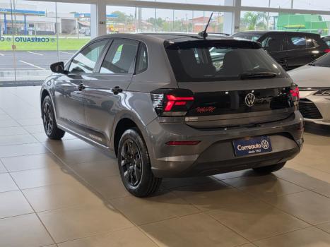 VOLKSWAGEN Polo Hatch 1.0 4P MPI TRACK ROCK IN ROCK, Foto 4