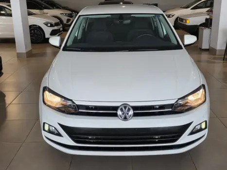 VOLKSWAGEN Polo Hatch 1.0 12V 4P 200 TSI HIGHLINE AUTOM�TICO, Foto 2