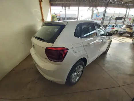 VOLKSWAGEN Polo Hatch 1.6 4P MSI FLEX, Foto 3