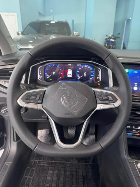 VOLKSWAGEN Polo Hatch 1.0 12V 4P 200 TSI HIGHLINE AUTOM�TICO, Foto 13