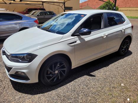VOLKSWAGEN Polo Hatch 1.0 12V 4P 200 TSI HIGHLINE AUTOM�TICO, Foto 3