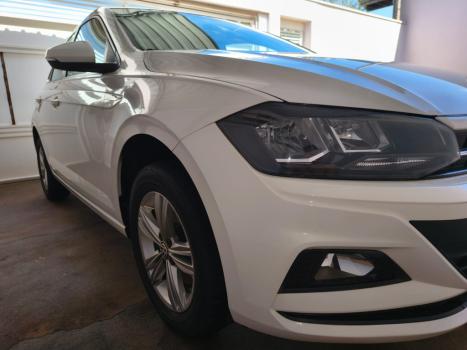 VOLKSWAGEN Polo Hatch 1.0 12V 4P 200 TSI COMFORTLINE, Foto 3