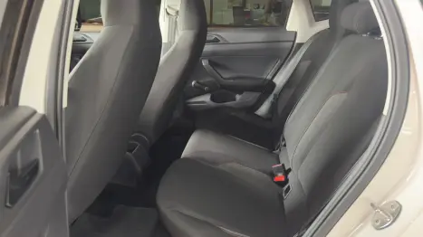 VOLKSWAGEN Polo Hatch 1.0 12V 4P MPI FLEX, Foto 7