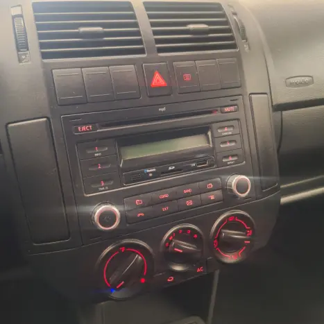 VOLKSWAGEN Polo Hatch 1.6 4P FLEX, Foto 2