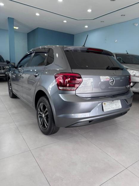 VOLKSWAGEN Polo Hatch 1.0 12V 4P 200 TSI  COMFORTLINE AUTOM�TICO, Foto 9