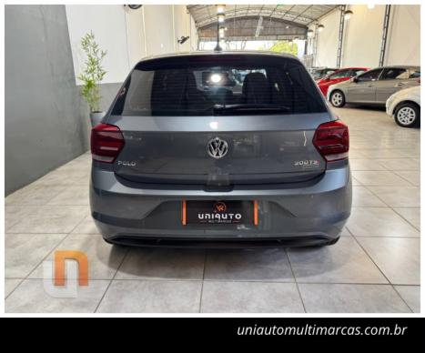 VOLKSWAGEN Polo Hatch 1.0 12V 4P 200 TSI HIGHLINE AUTOM�TICO, Foto 4