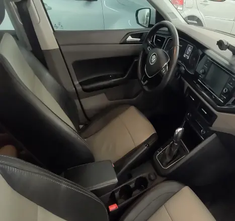 VOLKSWAGEN Polo Hatch , Foto 8