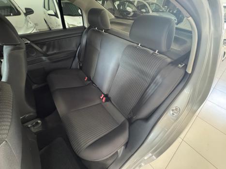 VOLKSWAGEN Polo Sedan 1.6 4P FLEX, Foto 10