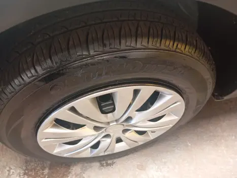 VOLKSWAGEN Saveiro 1.6 G5 TREND FLEX, Foto 2