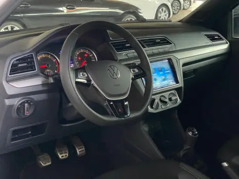 VOLKSWAGEN Saveiro 1.6 16V FLEX MSI EXTREME CABINE DUPLA, Foto 8